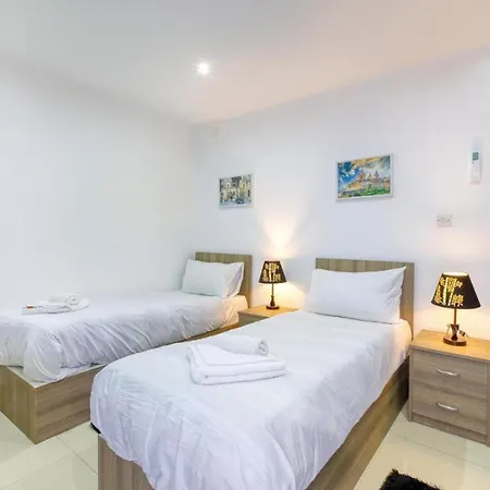 Nr Retreat Apartment Gzira