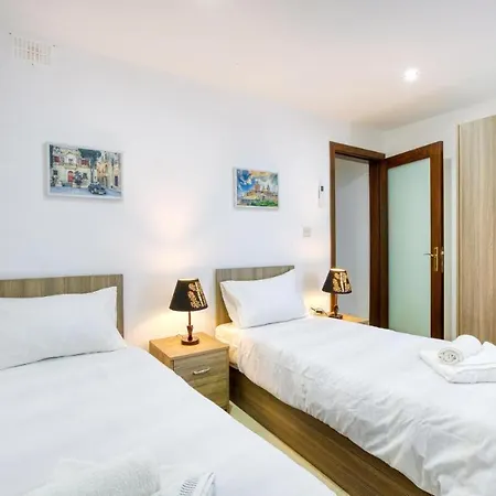 Nr Retreat Apartment